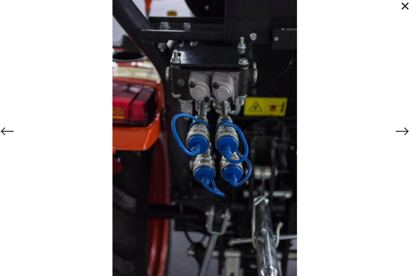 Malotraktor Tauros HX26z 4x4 s elnm nakladaem 9