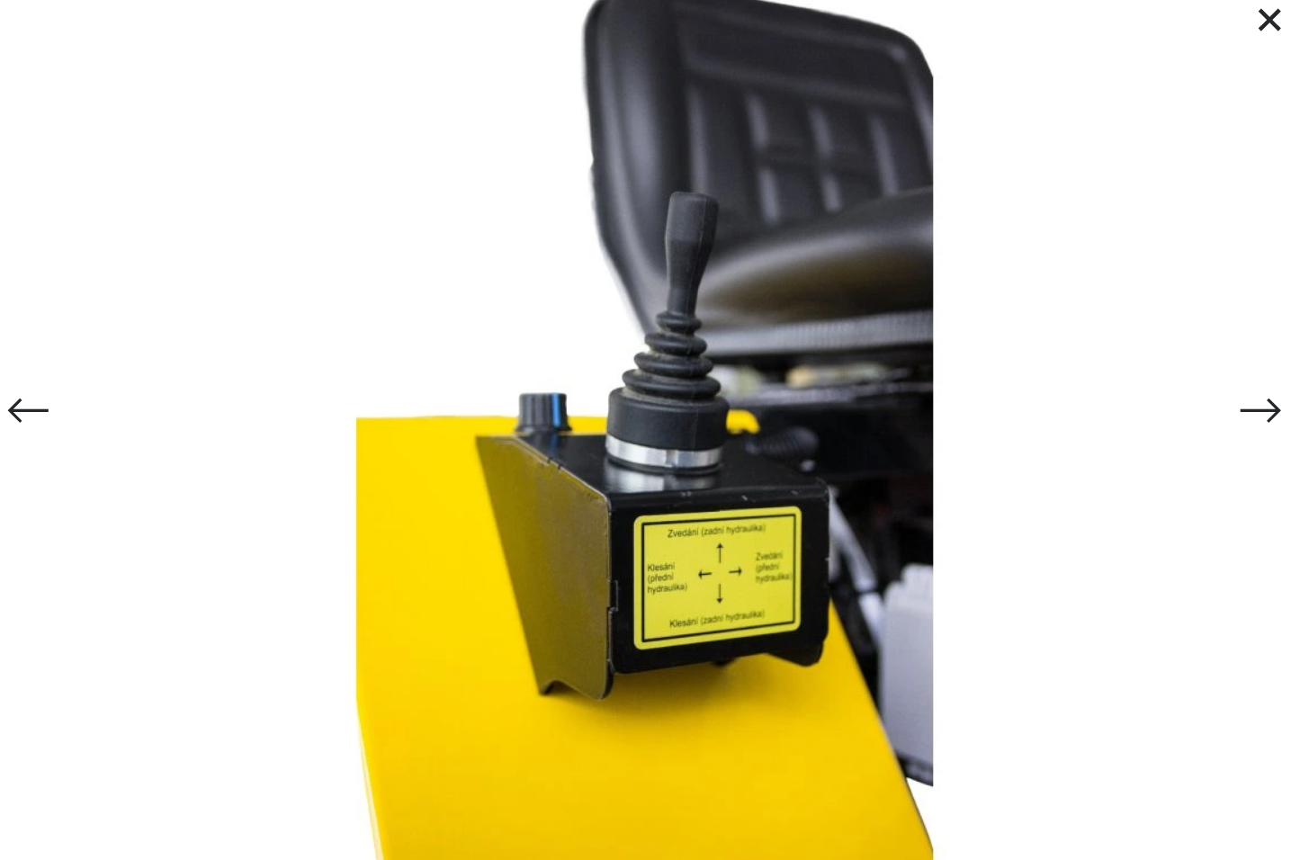 Malotraktor Tauros ZX18 4x4 benzn 7