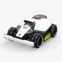 LUBA mini AWD 800 robotick sekaka